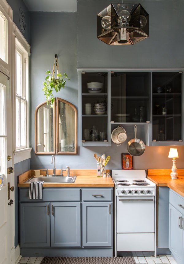 mas-50-fotos-cocinas-pequenas-modernas-2016-cocina-en-color-azul