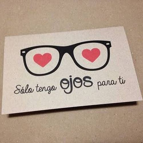 Gafas de corazones con mensaje de amor